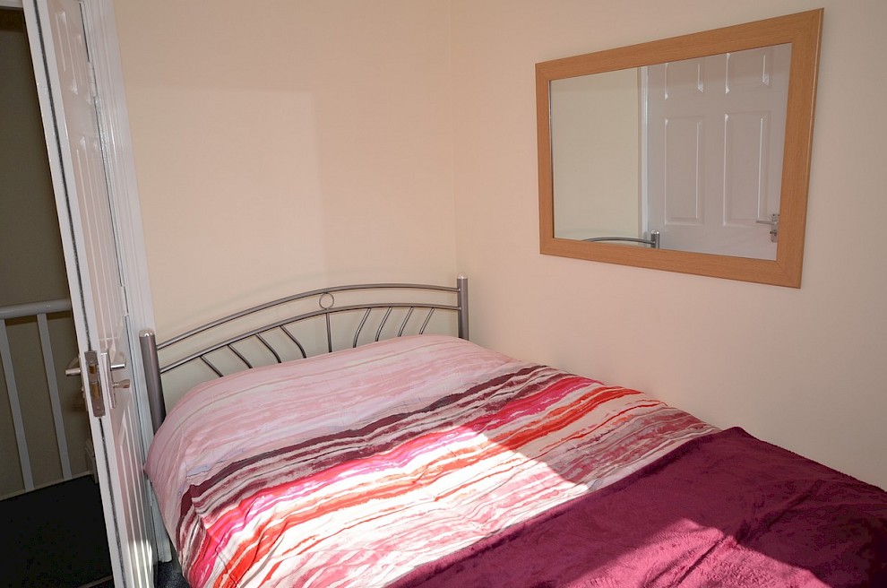 gallery image 6-sawdon-road-sheffield-bedroom-3.jpg