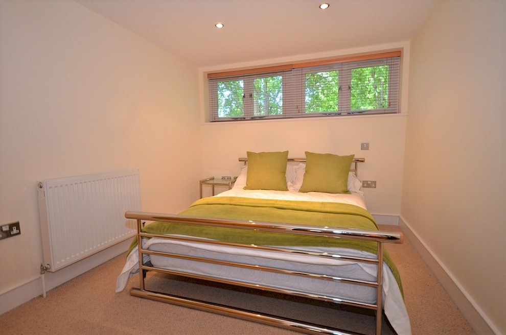 gallery image 05_flat_15_the_rutland_court.jpg