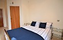 gallery thumbnail 03_flat-4-rutland-court-bedroom-1.jpg