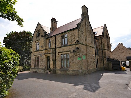 Flat A1, The Gables, 383 Fulwood Road, Ranmoor, Sheffield S10 3GA - 