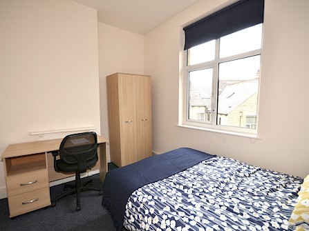 42, Brocco Bank, Botanical Gardens, Sheffield S11 8RR - 
