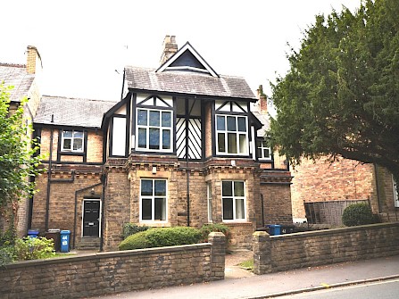 42, Brocco Bank, Botanical Gardens, Sheffield S11 8RR - 